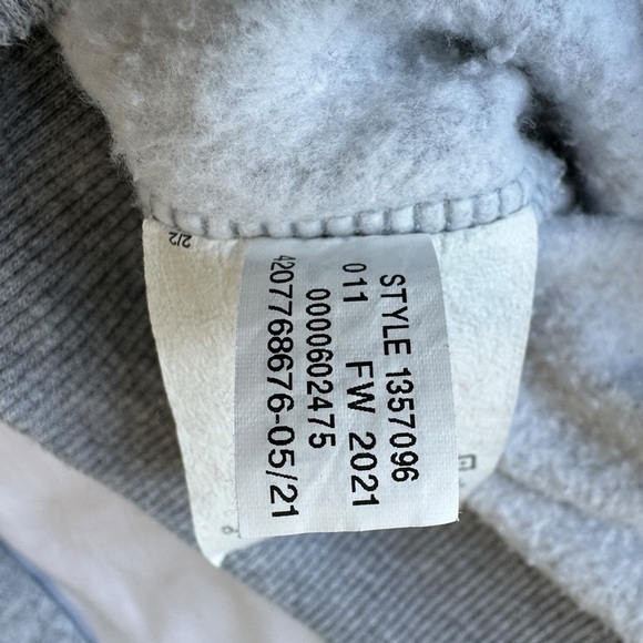 NWOT MEN'S UA RIVAL FLEECE CREWNECK | UNDER ARMOUR | SIZE US M  | Style #1357096 - Picture 14 of 16